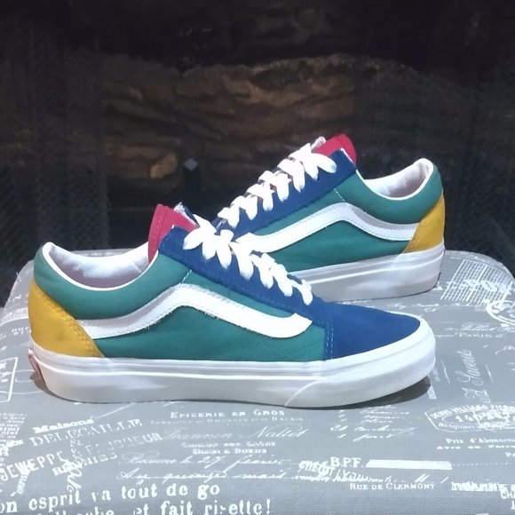 Vans Off The Wall Sneakers - Picture 2 of 4